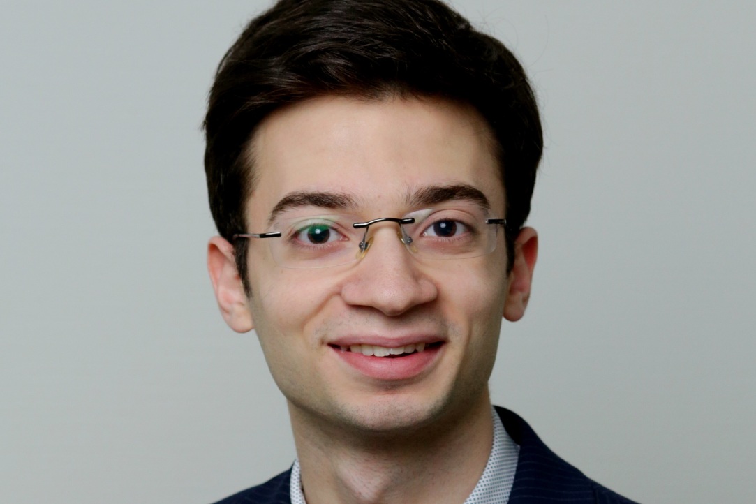 Левон Барсегян, выпускник Совместного Бакалавриата НИУ ВШЭ-РЭШ 2019 года