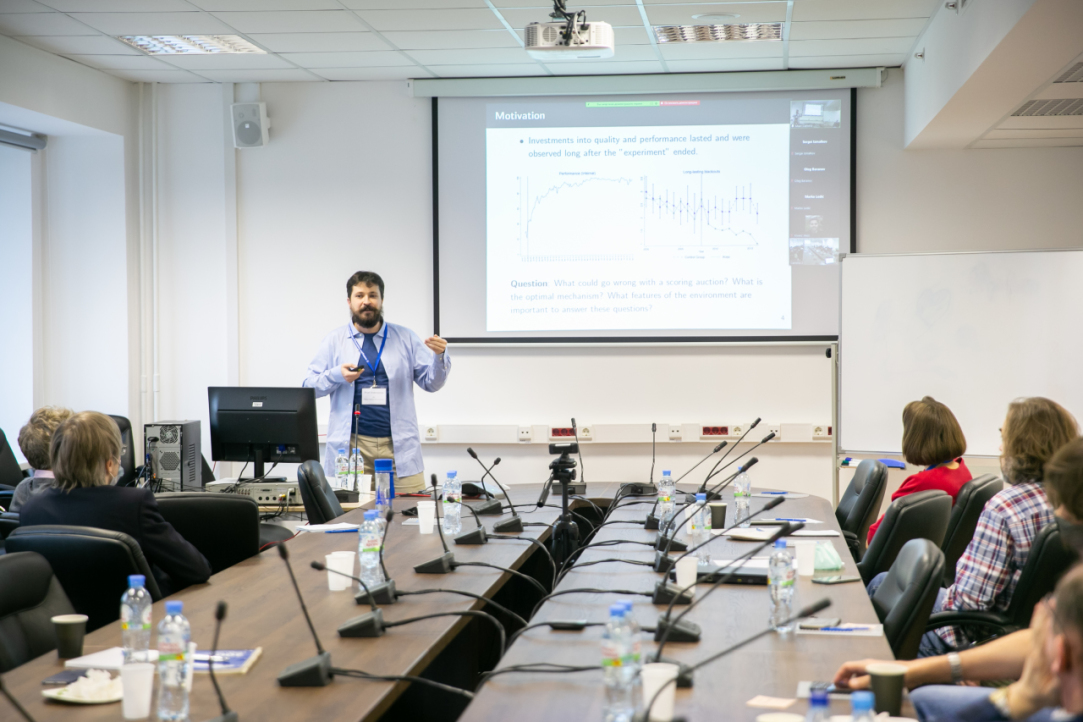"Face-to-face interaction is irreplaceable in academia": HSE and NES teamed up for Microeconomics Workshop